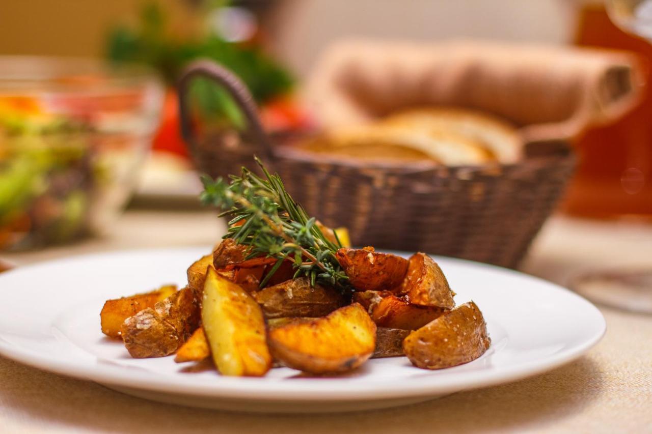 Hotel Kolobok Kniahynynok Zewnętrze zdjęcie
